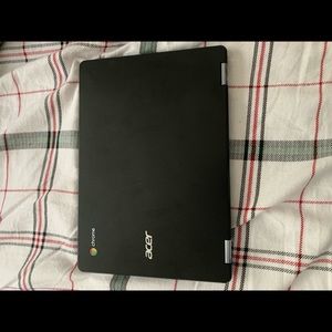 Chrome book laptop